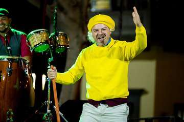  La Murgota de Telde estrena con éxito en Gáldar su espectáculo 'Los chicos del coro'/TA.